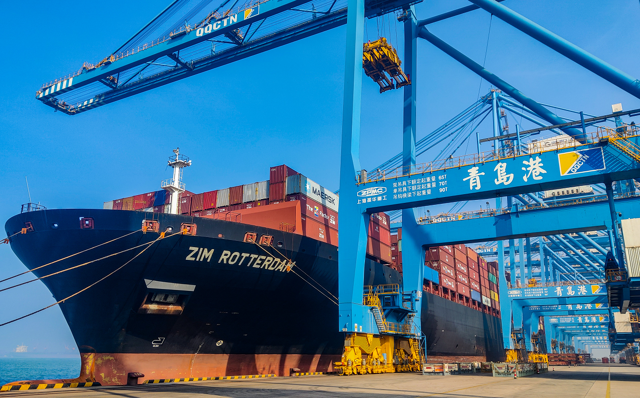 山东港口青岛港实干创佳绩喜迎开门红